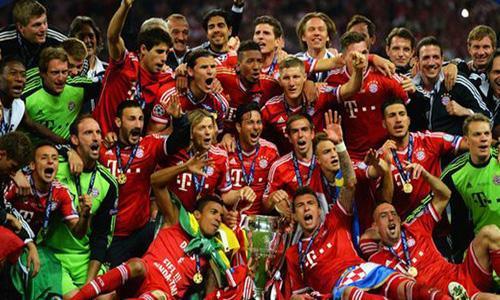 图片报：诺伊尔已完整参加训练，周日将首发出战